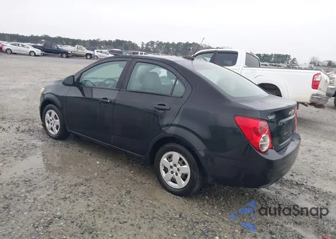 2015 Chevrolet Sonic Ls Auto из США, поврежденный, VIN 1G1JA5SH1F4140571